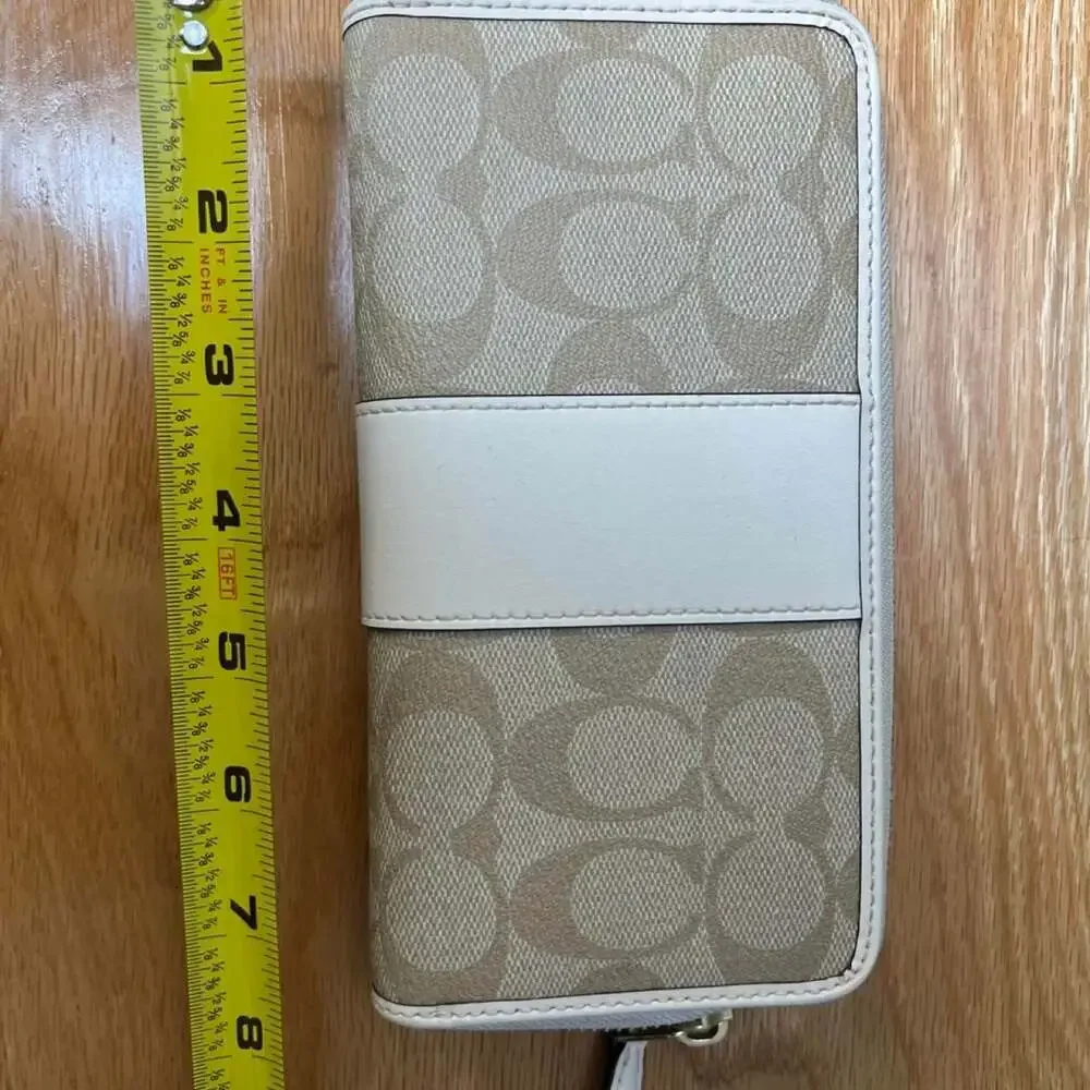Coach Signature Coated Canvas Accordion Zip Around Wallet Beige Chalk